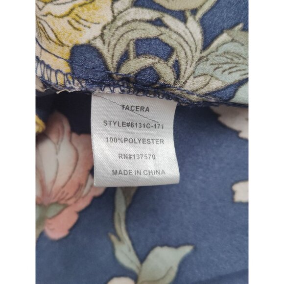 Tacera Women's Navy Blue Hi- Low Floral Top Size XL - Picture 9 of 9
